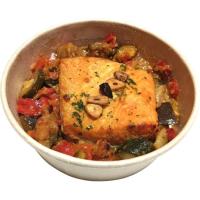 Salmón asado con pisto, al peso, compra mínima 250 g