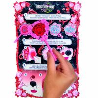 MONSTER HIGH Draculaura Skulltimate lorategi misteriotsua armairuarekin, gom. adina: +4 urte