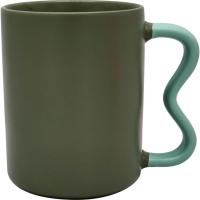 Taza Verde, asa curva verde, cerámica, Ø8,2x10,7 cm KASA, 380 ml Taza Verde, asa curva verde, cerámica, Ø8,2x10,7 cm KASA, 380 ml
