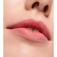 Labial mate acabado difuminado Blur Soufflé 03 ESSENCE, 1 ud