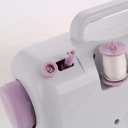 Máquina de Coser P110 PRIXTON (12 Puntadas - Compatible con pilas - Rosa)