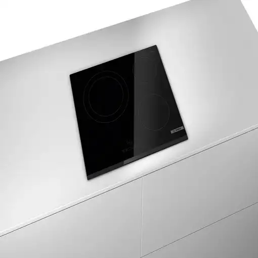 Bosch Serie 4 PKK631BB8E hobs Negro Integrado Cerámico 3 zona(s)