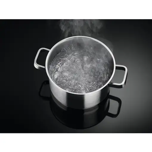 Electrolux LIT60336C hobs Negro Integrado Con placa de inducción 3 zona(s)