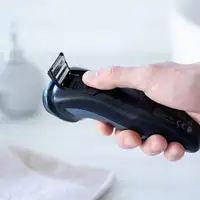 Ufesa AR3050 Máquina de afeitar de rotación Recortadora Negro, Azul