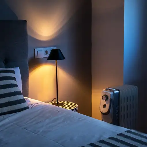 Radiador de aceite blanco, 7 módulos, 1500W, Readywarm 7000 Space 360º CECOTEC