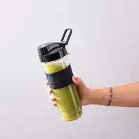 Batidora de Viaje XTRA de 0,57L y 300W Bergner