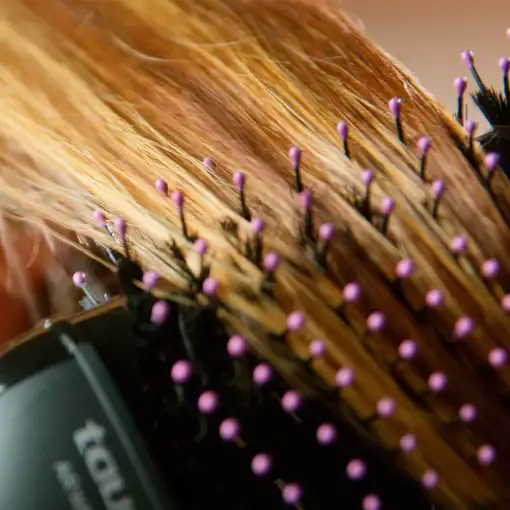 Taurus 900391000 Utensilio de peinado Cepillo de aire caliente Vapor Negro 1200 W