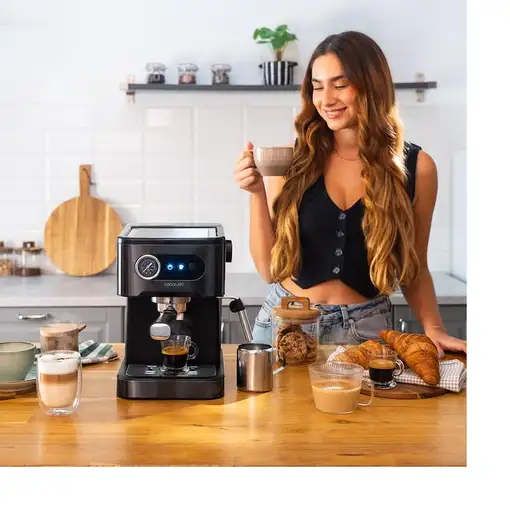 Cafetera express negra con vaporizador, Power Espresso 20 Pro Latte CECOTEC