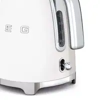 Smeg KLF03WHEU tetera eléctrica 1,7 L 2400 W Blanco
