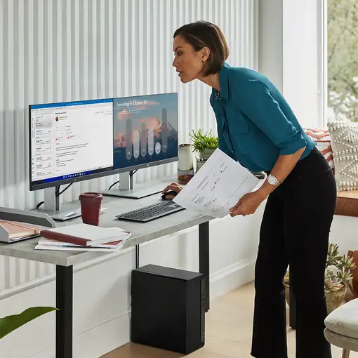 HP Pro Tower 400 G9 Intel® Core™ i7 i7-14700 16 GB DDR5-SDRAM 512 GB SSD NVIDIA Qu