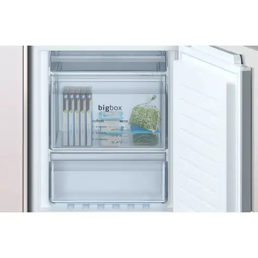 Frigoríficos сombis Integrado 254 L 3KIF737F BALAY