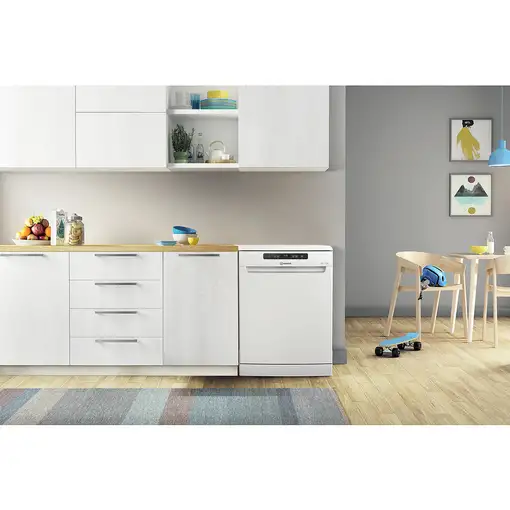 Lavavajillas DFO 3T133 A F INDESIT
