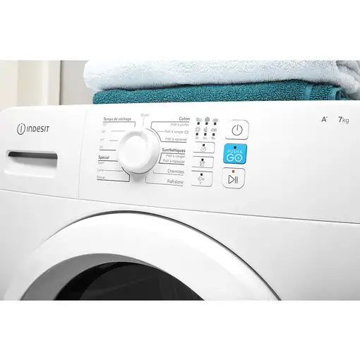 Indesit YT M10 81 R EU secadora Independiente Carga frontal 8 kg Blanco