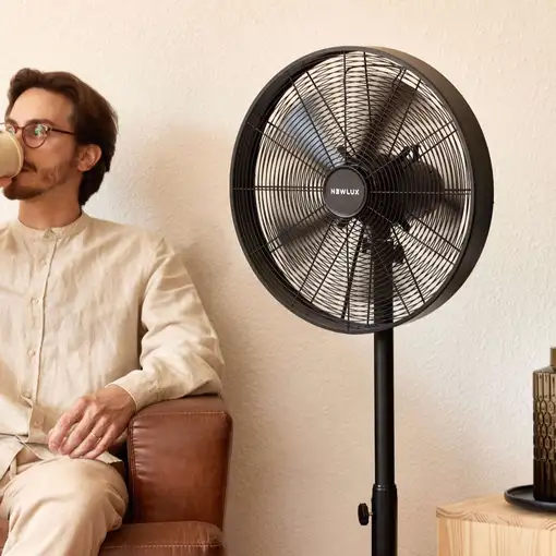 Newlux - Ventilador de Pie Smart 5 Aspas de ø40cm W1250