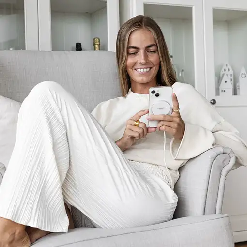 Vonmählen Aura Mini Smartphone Blanco USB Cargador inalámbrico Carga rápida Interi