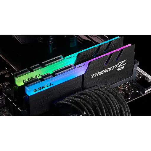 G.Skill Trident Z RGB F4-3600C18D-16GTZR módulo de memoria 16 GB 2 x 8 GB DDR4 288