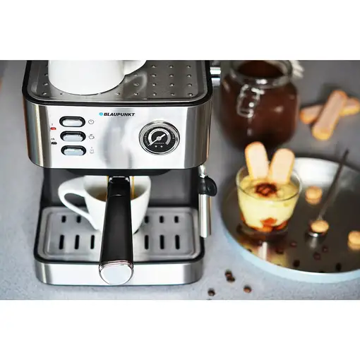 Cafeteras express Manual Acero inoxidable 1.6 L 2 cups CMP312 BLAUPUNKT