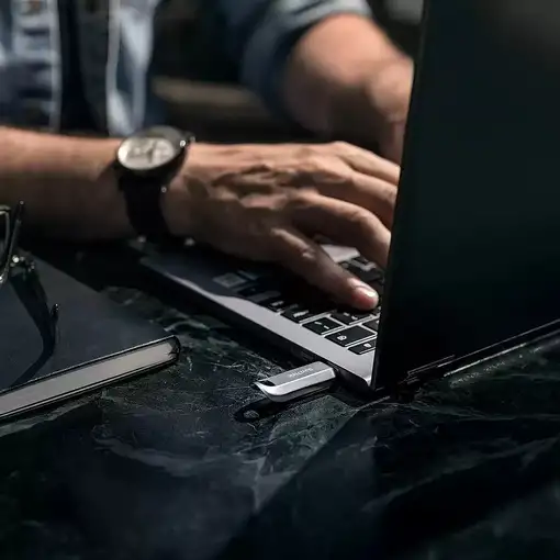 SanDisk SDCZ75-512G-G46 unidad flash USB 512 GB USB Tipo C 3.2 Gen 1 (3.1 Gen 1)