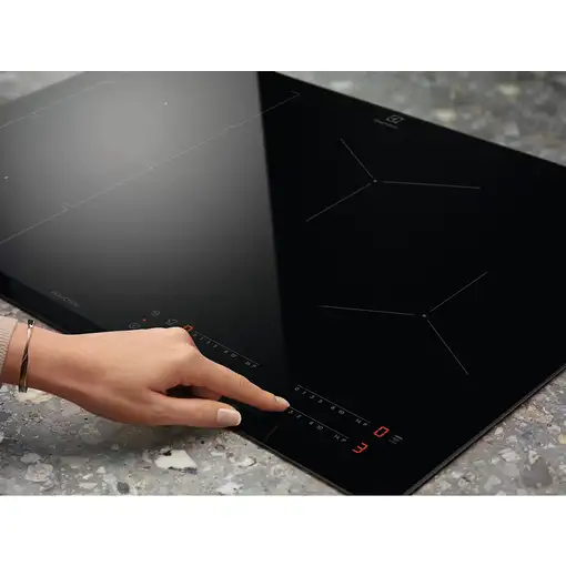Placa de inducción 949 596 859 ELECTROLUX