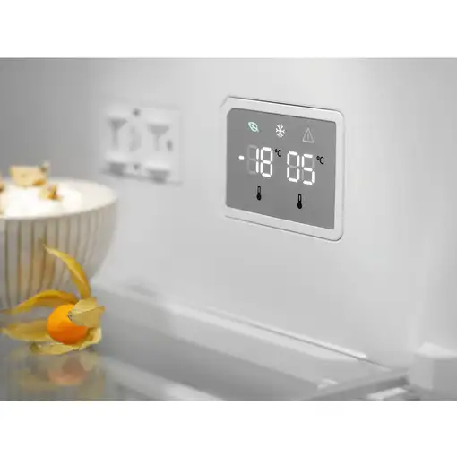 Frigoríficos сombis Independiente 366 L Negro 925 993 550 ELECTROLUX