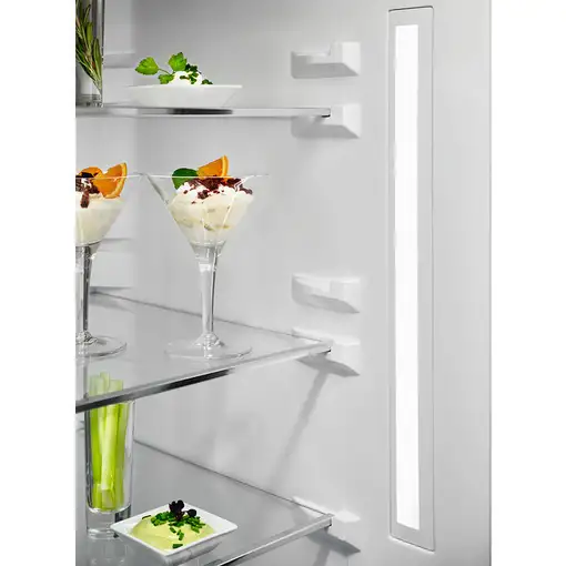 Frigoríficos сombis Independiente 366 L Negro 925 993 550 ELECTROLUX