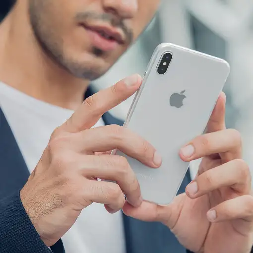 Moshi SuperSkin funda para teléfono móvil Bumper Transparente