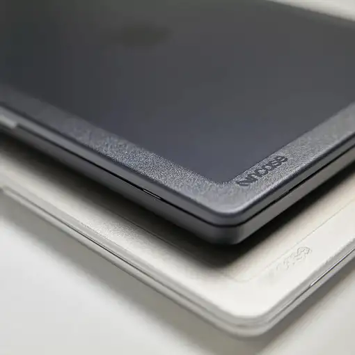 Funda rígida para MacBook Pro (14 pulgadas, M3, 2023) - Transparente