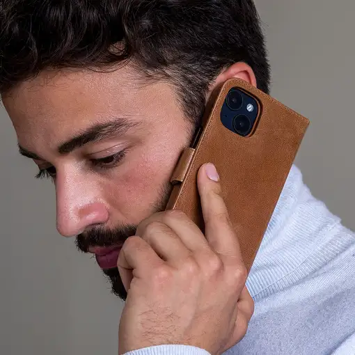 dbramante1928 Lynge funda para teléfono móvil 15,5 cm (6.1") Folio Bronceado