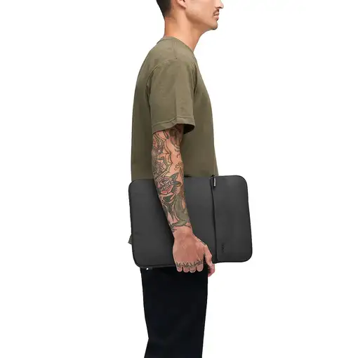 Incase Funda Crosstown con Woolenex para portátil de 16 pulgadas