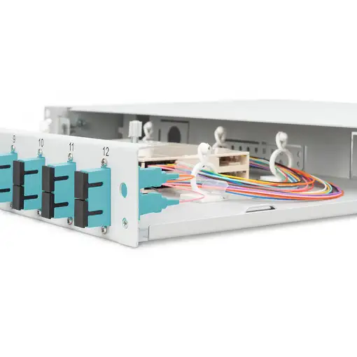 Digitus Caja de empalme de fibra de vidrio, equipada, SC, OM3