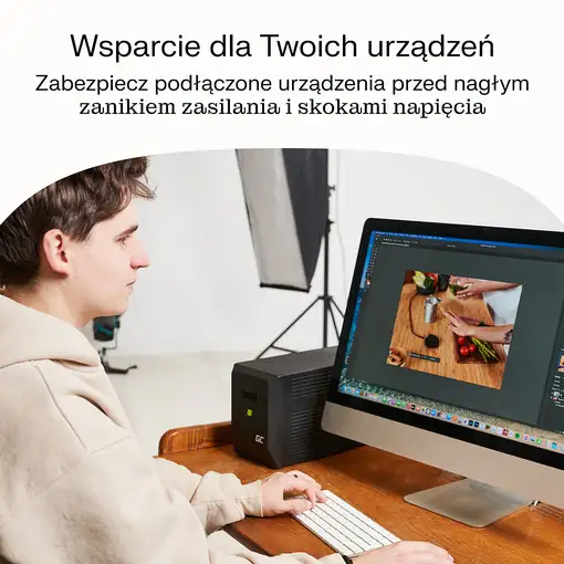 Green Cell sistema de alimentación ininterrumpida (UPS) Línea interactiva 2 kVA 12