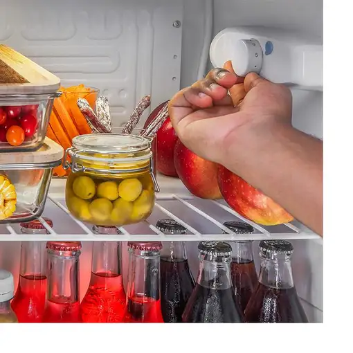 Cecotec GrandCooler 20000 L SilentCompress White E frigorífico Independiente 46 L