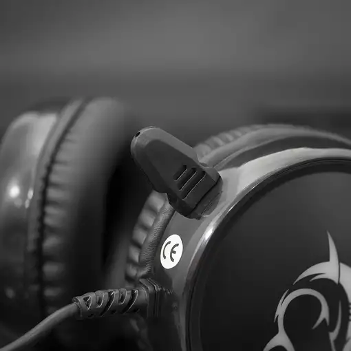 White Shark MARGAY auricular y casco Auriculares Alámbrico Juego Negro