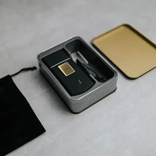 Wahl 07057-016 afeitadora Máquina de afeitar de láminas Recortadora Negro, Oro