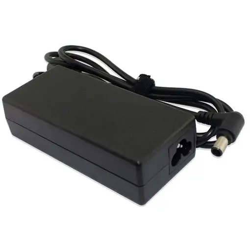 CoreParts MBA1330 adaptador e inversor de corriente Interior 32 W Negro CoreParts MBA1330 adaptador e inversor de corriente Interior 32 W Negro