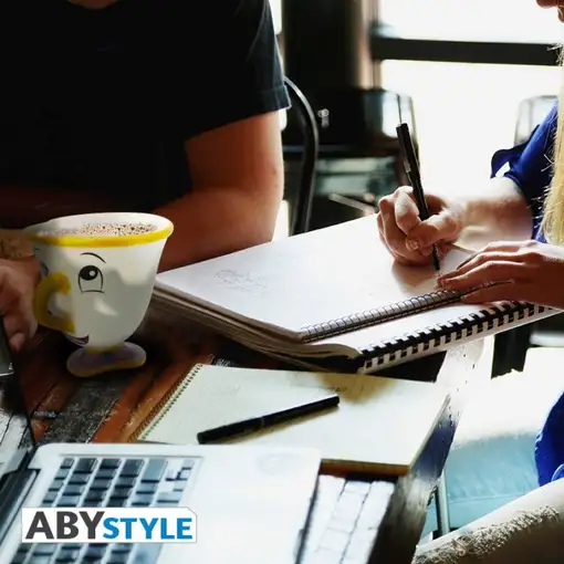 Taza de Cerámica Abystyle Disney La Bella y La Bestia Modelo Chip