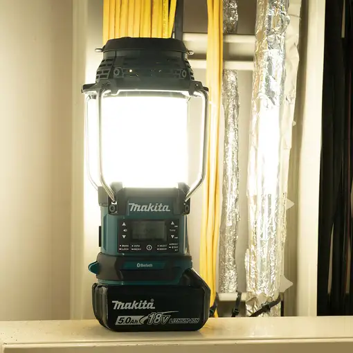 Makita DMR056 radio Portátil Analógico y digital Negro, Azul