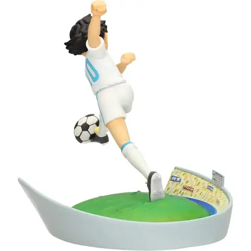 Figura capitan oliver atom campeones oliver y benji 16cm