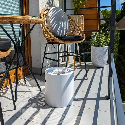 Chimenea bioetanol moon mini blanca