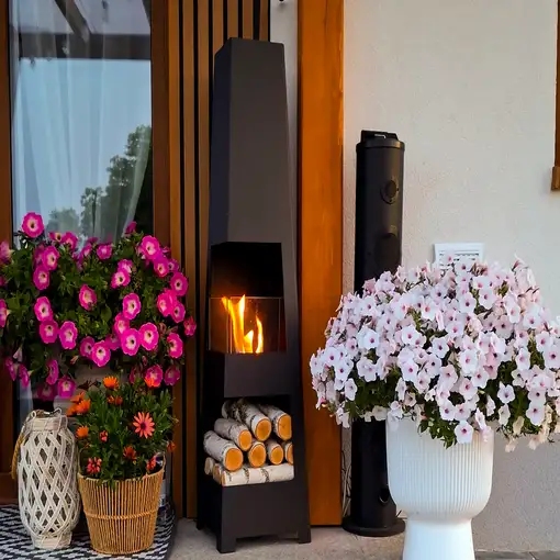 Chimenea bioetanol pyramid garden negra con cristal