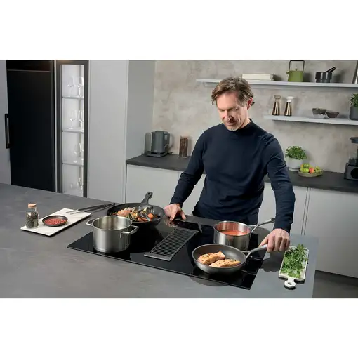 Placa de inducción 33803469 HAIER