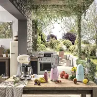Smeg KLF03PGEU tetera eléctrica 1,7 L 2400 W Verde