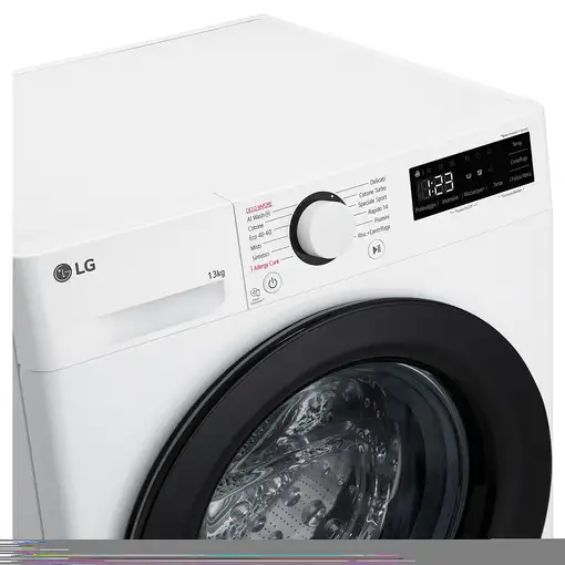 Lavadora carga frontal 13 kg 1400 RPM Blanco F4R3013NSWB.ABWQPIS LG