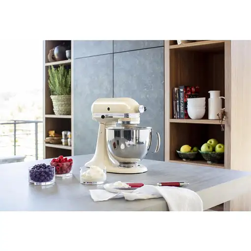 KitchenAid 5KSM125EAC Batidora de varillas 300 W Crema de color