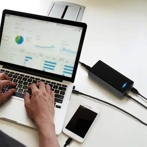 LogiLink PA0272 adaptador e inversor de corriente Interior 112 W Negro