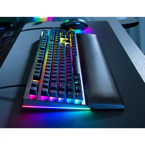 Razer RZ03-04701800-R3M1 teclado Juego USB QWERTY Inglés de EE. UU. Negro