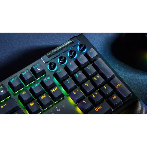 Razer RZ03-04701800-R3M1 teclado Juego USB QWERTY Inglés de EE. UU. Negro