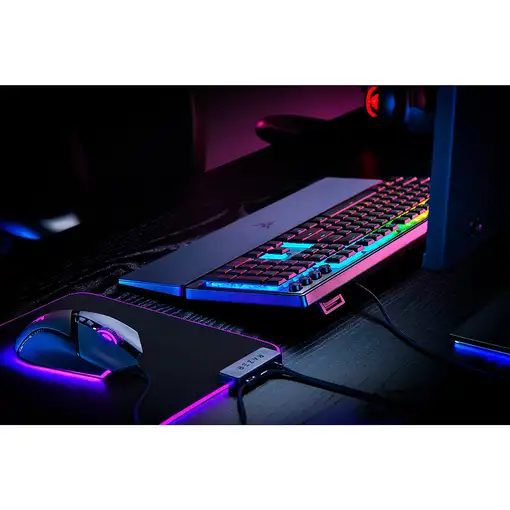 Razer Ornata V3 - US teclado Juego USB Inglés Negro