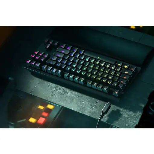 Razer Huntsman V2 Tenkeyless teclado Juego USB QWERTY Inglés de EE. UU. Negro