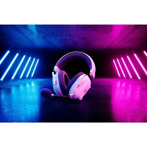Razer BlackShark V2 Pro Auriculares Inalámbrico Diadema Juego Bluetooth Blanco